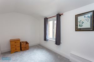 Bedroom- click for photo gallery